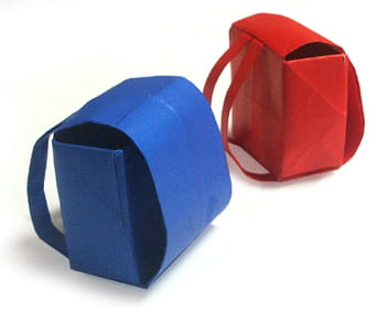 Оригами из бумаги объемный рюкзак или ранец